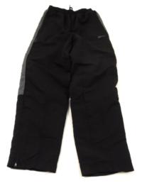 Černo-šedé šusťákové kalhoty s výšivkou zn. Slazenger