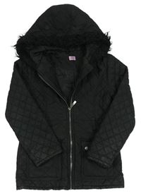 Černá šusťáková prošívaná jarní bunda s kapucí s kožíškem zn. F&F