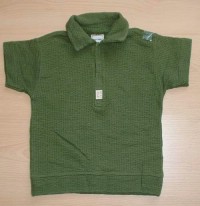 Zelené tričko s nášivkou a límečkem zn. Mini Man