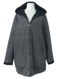 Dámská černá vzorovaná fleecová zateplená bunda s kapucí zn. Bonmarché 