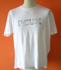Pánské bílé tričko s potiskem zn. FCUK