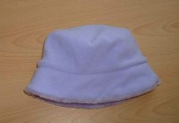 Fialový fleecový klobouček