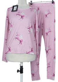 Dámské růžové pyžamo s jednorožci zn. PrettyLittle Thing