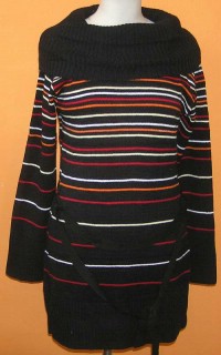 Dámský černý svetr s proužky a rolákem