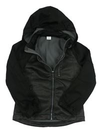 Tmavošedo-černá melírovaná softshellová bunda s nášivkou a odepínací kapucí zn. POCOPIANO