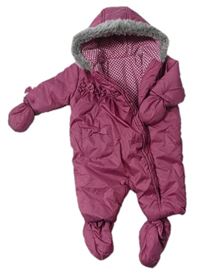 Tmavorůžová šusťáková zimní kombinéza s kapucí + rukavice a boty zn. Mothercare