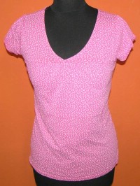 Dámské růžové tričko s puntíky