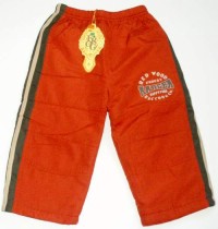 Outlet - Červené šusťákové zateplené kalhoty s pruhy