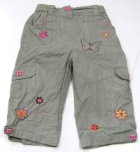 Khaki plátěné kalhoty s kytičkami a motýlky a kapsami zn. TU