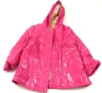 Růžový pogumovaný oteplený kabátek/pláštěnka s kapucí zn. Marks&Spencer