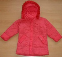 Růžový šusťákový zimní kabátek s kapucí