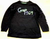 Tmavomodré triko s nápisem zn. Gap