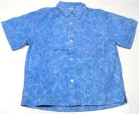 Modrá vzorovaná košile 