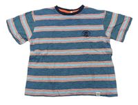 Modro-tmavomodro-oranžové pruhované tričko s výšivkou zn. Saltrock