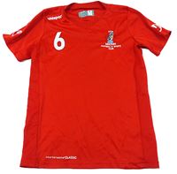 Červené sportovní tričko s číslem a výšivkou 