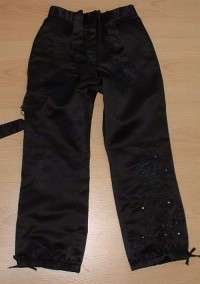 Černé saténové kalhoty s korálkovaou výšivkou zn. Adams