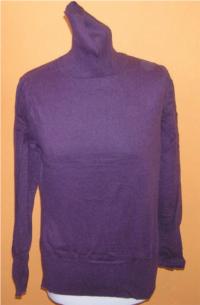 Dámský fialový svetr s rolákem zn. A.n.a. vel. M