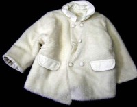Smetanový zateplený kabátek
