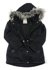 Černý šusťákový zimní kabát s prošívanou koženkou zn. F&F