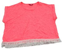 Neonově růžovo-bílé melírované tričko s krajkou zn. Yd.