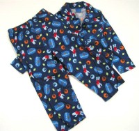 Modré flanelové pyžamo s obrázky