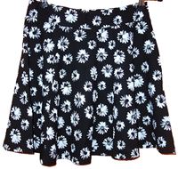 Dámská černo-bílá květovaná sukně zn. H&M