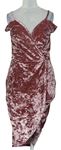 Dámské růžové sametové šaty s odhalenými rameny Miss Selfridge 