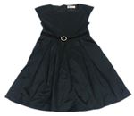Černé saténové šaty se sponou H&M