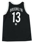 Černo-bílý basketbalový dres s číslem 