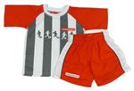 2set - Bílo-šedo-červené sporrtovní tričko s pruhy a fotbalisty + červené kraťasy